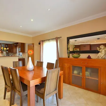 Akivillas Armacao Pera Pearl Villa