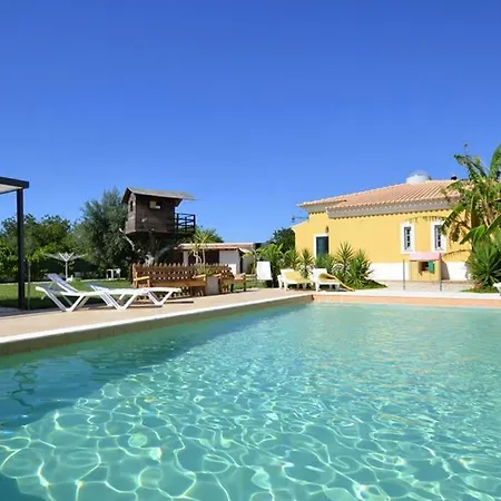 Villa Akivillas Armacao Pera Pearl